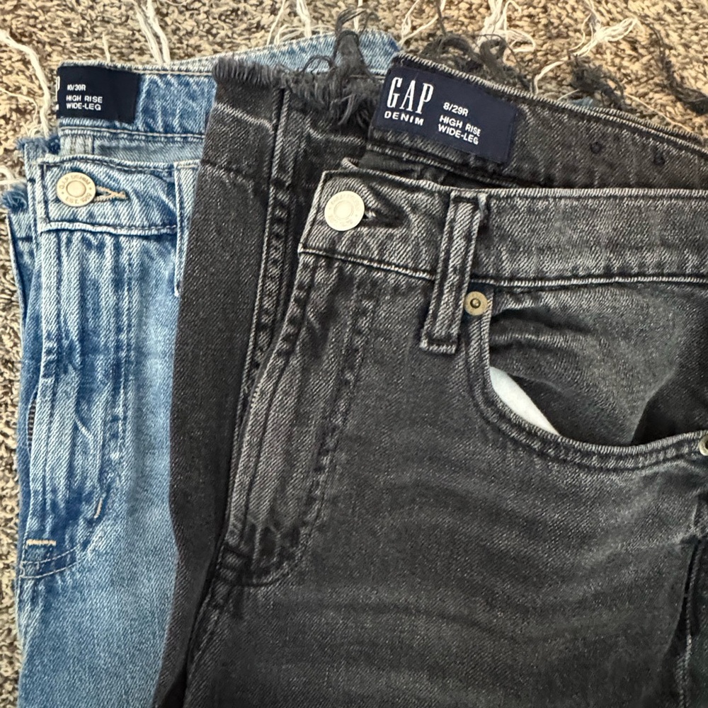 GAP women’s wide leg Black and Blue Jeans